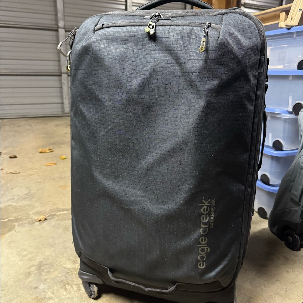 Eagle Creek Gray Rolling Travel Bag